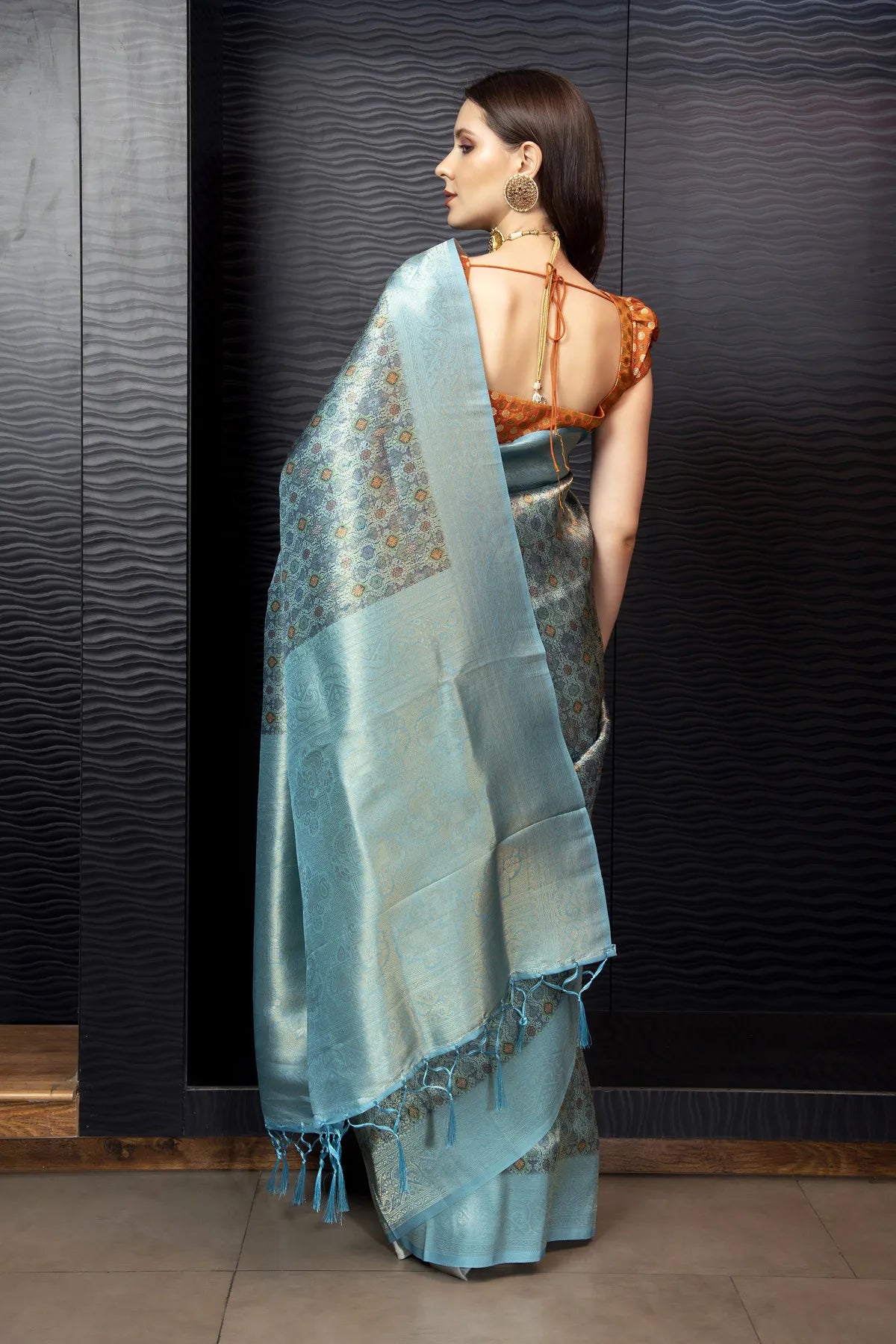 Glimmering Threads: Exquisite Silk Sarees for Women's (A SAREE D1-BLUE)
