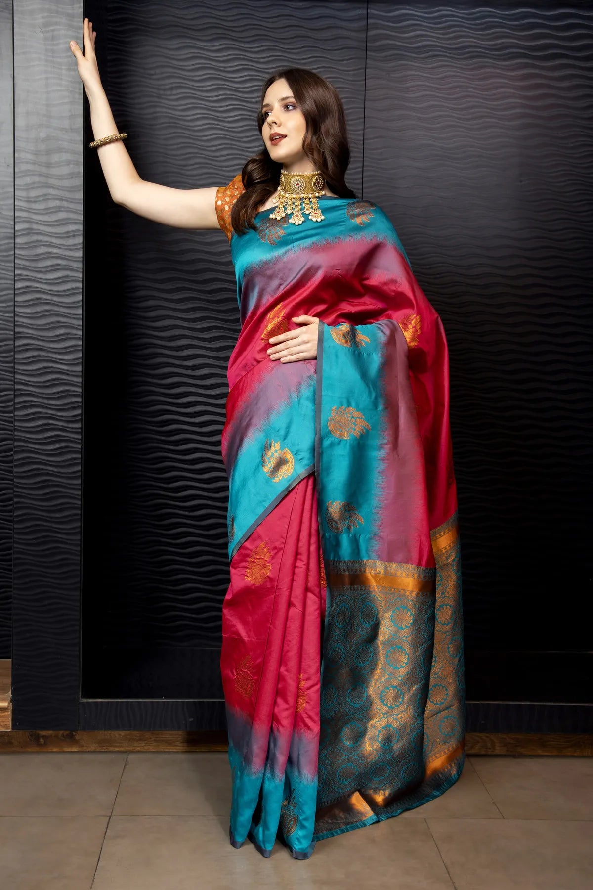 Glimmering Threads: Exquisite Silk Sarees for Women's (A SAREE D3-DARK BLUE)